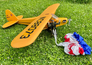 rc skydiver and rc plane